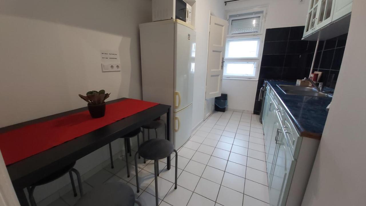 Tisza-Parti Napfeny Apartman Szeged Buitenkant foto