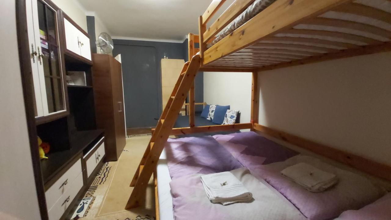 Tisza-Parti Napfeny Apartman Szeged Buitenkant foto
