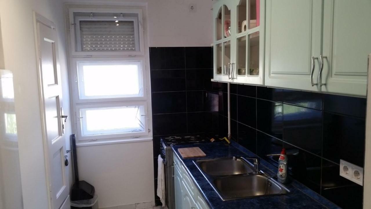 Tisza-Parti Napfeny Apartman Szeged Buitenkant foto