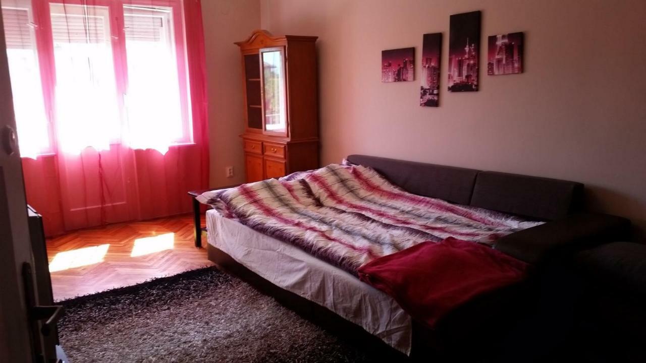 Tisza-Parti Napfeny Apartman Szeged Buitenkant foto