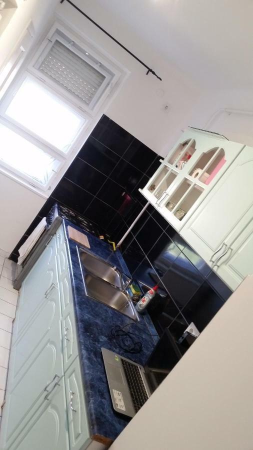 Tisza-Parti Napfeny Apartman Szeged Buitenkant foto